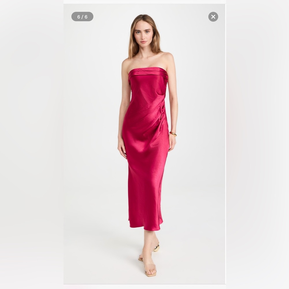 (Worn once) Elliatt Hollywood dress in crimson